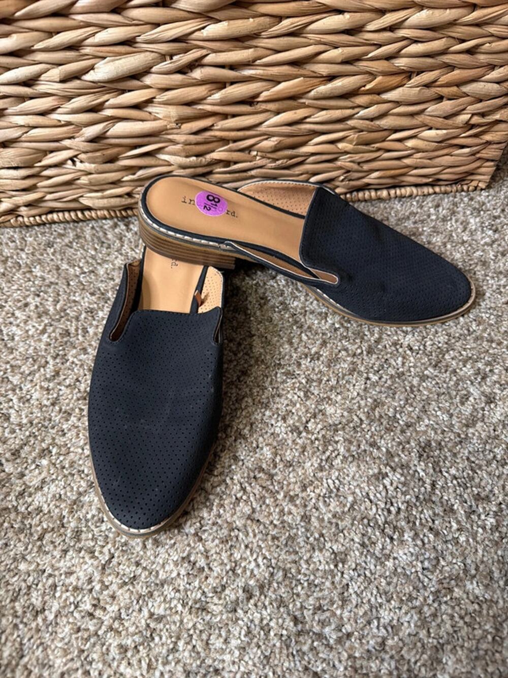 Indigo Road black mules 8.5 667